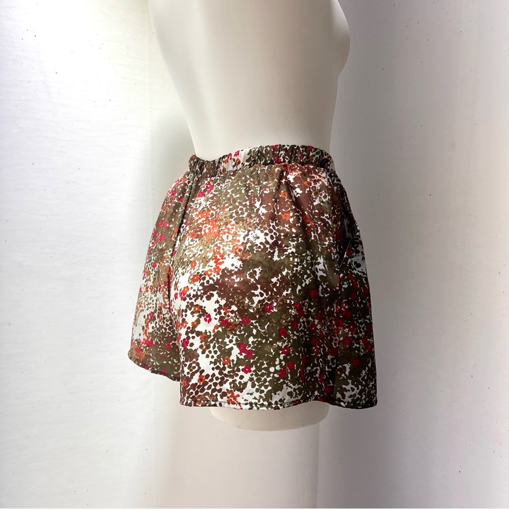 Gianni Bini flowy shorts